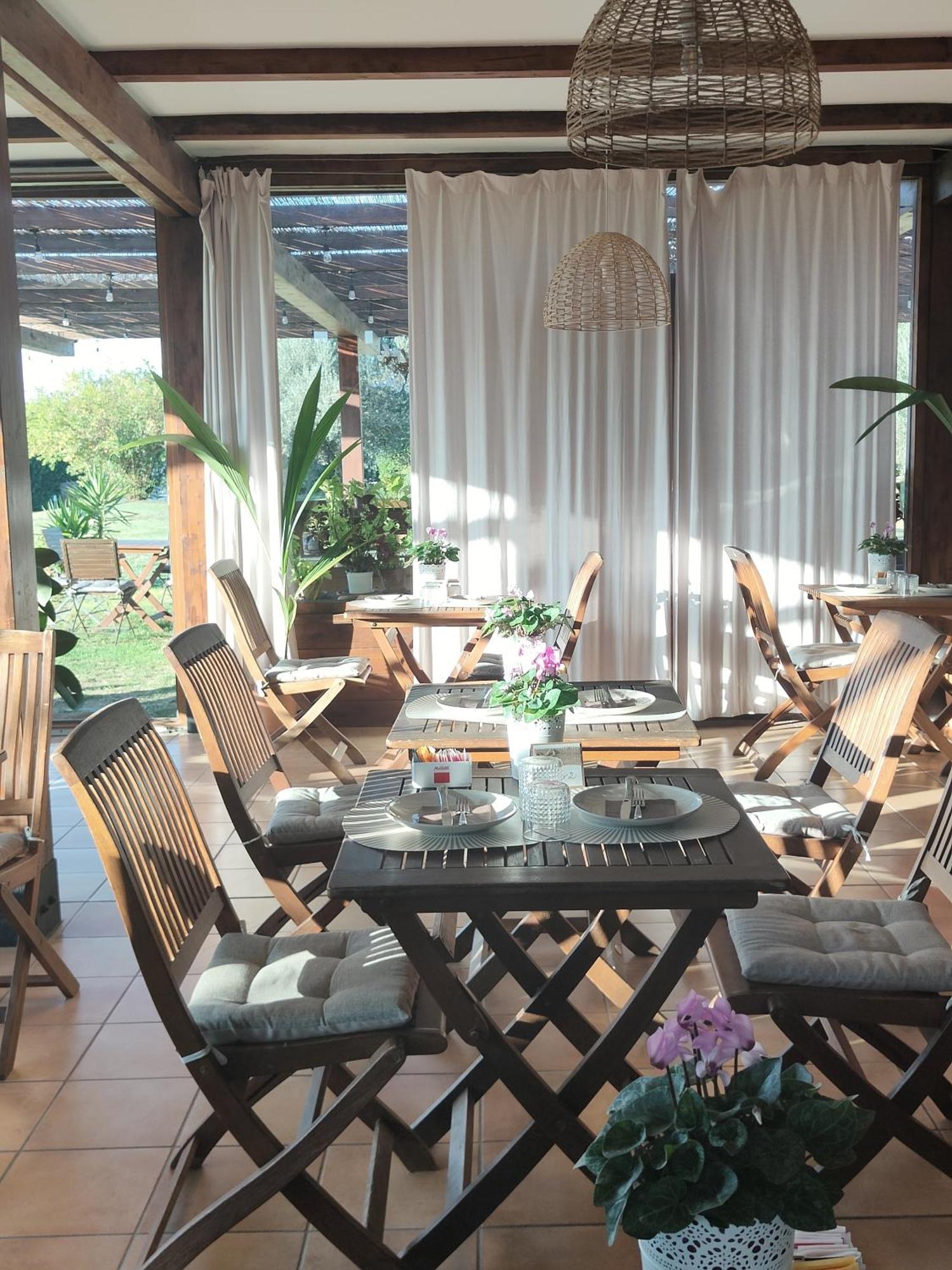 Tenuta Bussete Country Hotel วิแตร์โบ ภายนอก รูปภาพ